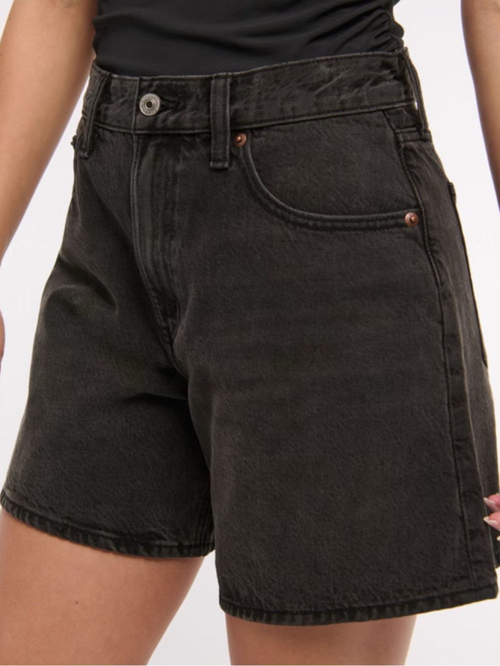 NWT Abercrombie & Fitch High Rise Loose Dad Short